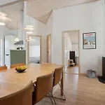 Semesterbostad Awesome In Juelsminde With Kitchen