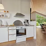 Awesome In Juelsminde With Kitchen Sonderby (Midtjylland)